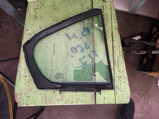 bontott TOYOTA AVENSIS T27 Bal hátsó Fixüveg (Ajtóban)