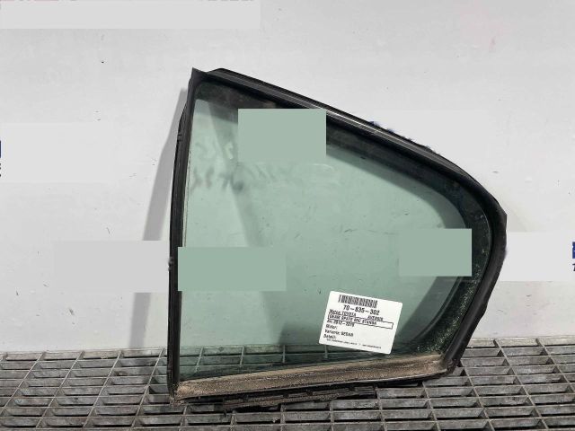 bontott TOYOTA AVENSIS T27 Bal hátsó Fixüveg (Ajtóban)