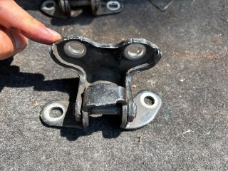 bontott TOYOTA AVENSIS T27 Bal hátsó Zsanér