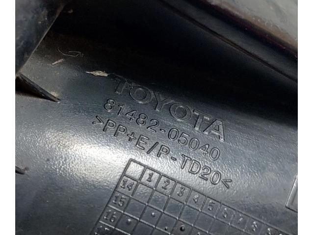 bontott TOYOTA AVENSIS T27 Bal Ködfényszóró Lámpakeret