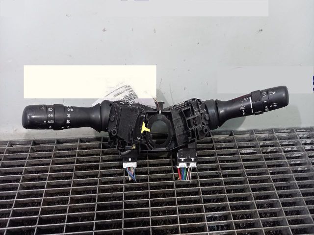 bontott TOYOTA AVENSIS T27 Bal Kormánykapcsoló Irányjelző