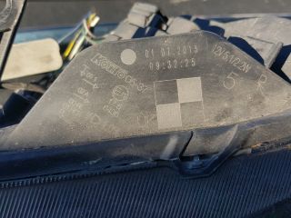 bontott TOYOTA AVENSIS T27 Bal Ledes Fényszóró