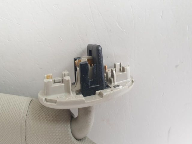 bontott TOYOTA AVENSIS T27 Bal Napellenző