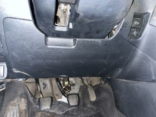 bontott TOYOTA AVENSIS T27 Bal Térdlégzsák