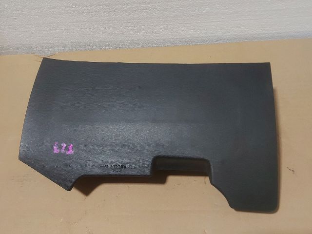 bontott TOYOTA AVENSIS T27 Bal Térdlégzsák