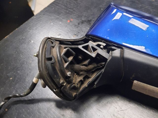 bontott TOYOTA AVENSIS T27 Bal Visszapillantó Tükör (Elektromos)