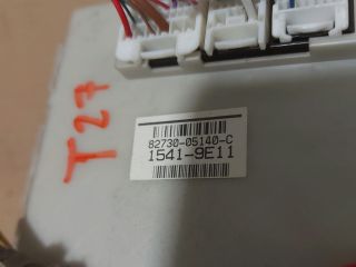 bontott TOYOTA AVENSIS T27 Biztosítéktábla Utastér