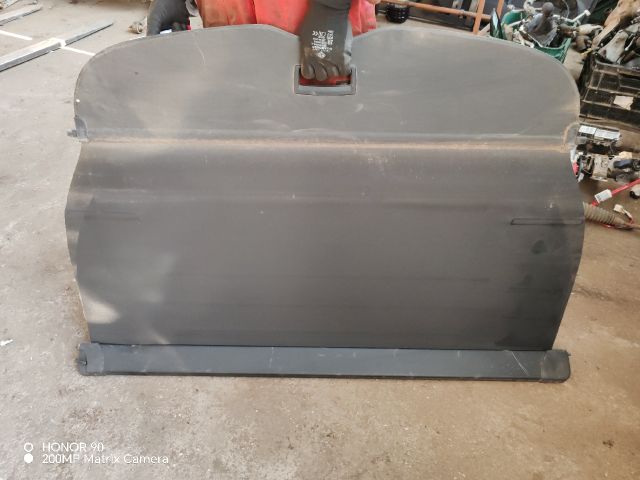 bontott TOYOTA AVENSIS T27 Csomagtér Roló