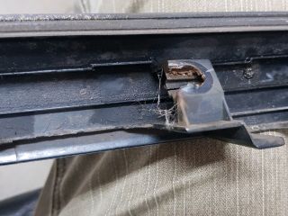 bontott TOYOTA AVENSIS T27 Csomagtérajtó Díszléc