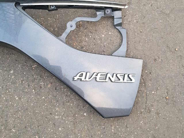 bontott TOYOTA AVENSIS T27 Csomagtérajtó Díszléc