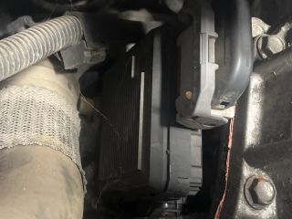 bontott TOYOTA AVENSIS T27 Csomagtérajtó Jobb Zsanér