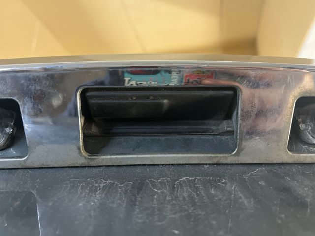 bontott TOYOTA AVENSIS T27 Csomagtérajtó Kapcsoló