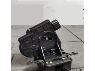 bontott TOYOTA AVENSIS T27 Csomagtérajtó Zárszerkezet