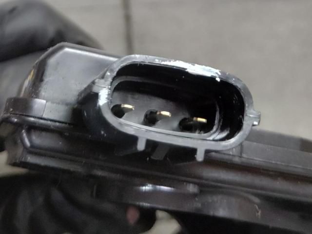 bontott TOYOTA AVENSIS T27 Csomagtérajtó Zárszerkezet