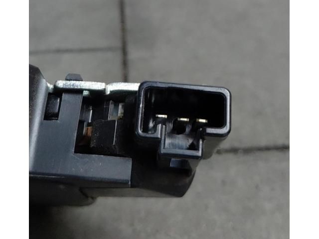 bontott TOYOTA AVENSIS T27 Csomagtérajtó Zárszerkezet