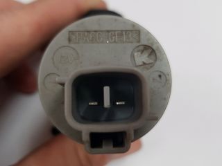 bontott TOYOTA AVENSIS T27 Első Ablakmosó Szivattyú