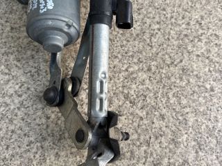 bontott TOYOTA AVENSIS T27 Első Ablaktörlő Szerkezet Motorral