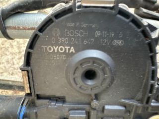 bontott TOYOTA AVENSIS T27 Első Ablaktörlő Szerkezet Motorral