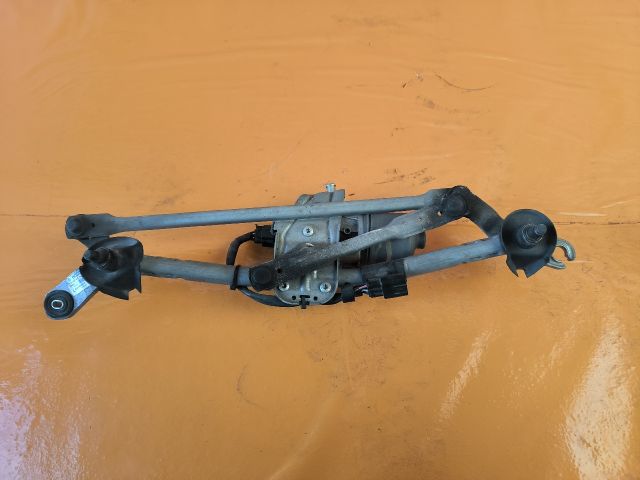 bontott TOYOTA AVENSIS T27 Első Ablaktörlő Szerkezet Motorral