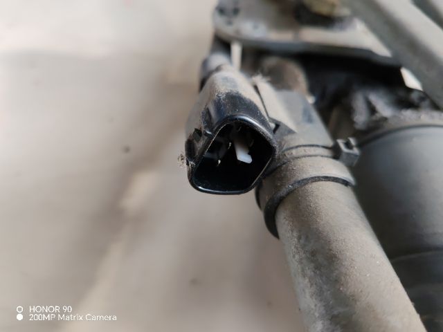 bontott TOYOTA AVENSIS T27 Első Ablaktörlő Szerkezet Motorral