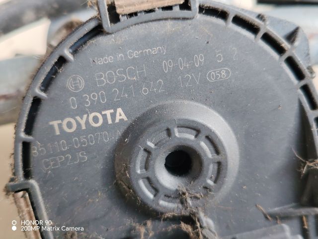 bontott TOYOTA AVENSIS T27 Első Ablaktörlő Szerkezet Motorral