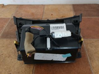 bontott TOYOTA AVENSIS T27 Első Hamutartó