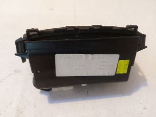 bontott TOYOTA AVENSIS T27 Első Hamutartó