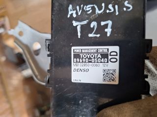 bontott TOYOTA AVENSIS T27 Feszültségszabályzó