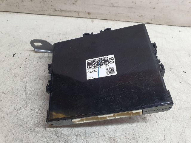 bontott TOYOTA AVENSIS T27 Feszültségszabályzó