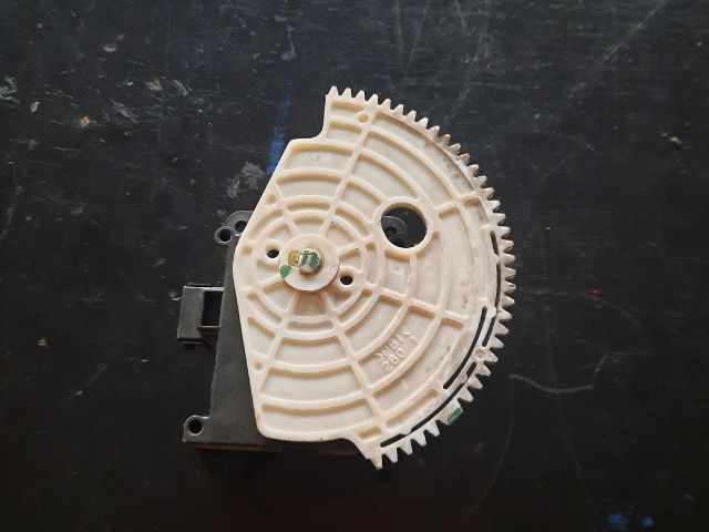 bontott TOYOTA AVENSIS T27 Fűtés Állító Motor