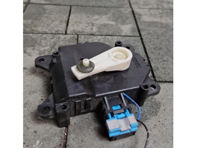 bontott TOYOTA AVENSIS T27 Fűtés Állító Motor