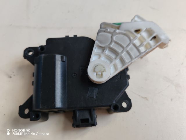 bontott TOYOTA AVENSIS T27 Fűtés Állító Motor