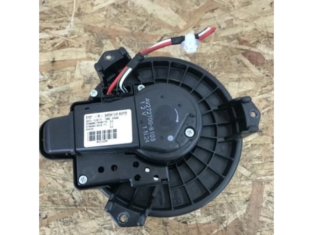 bontott TOYOTA AVENSIS T27 Fűtőmotor (Klímás)