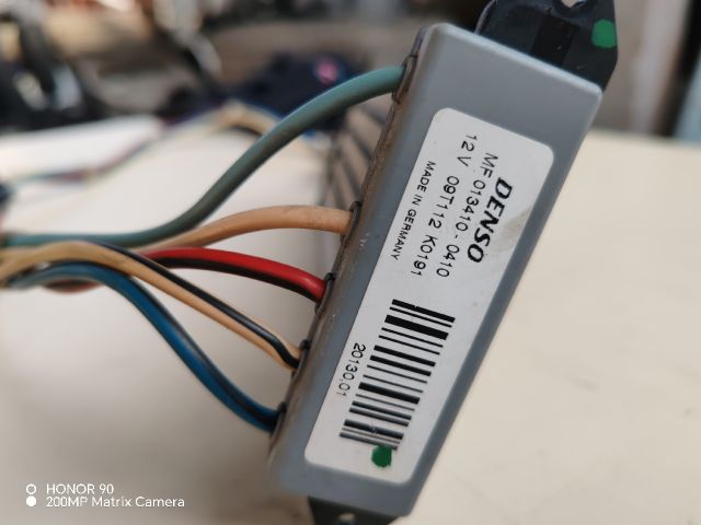 bontott TOYOTA AVENSIS T27 Fűtőradiátor (Elektromos)