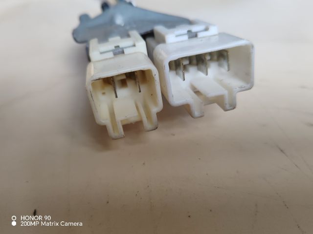 bontott TOYOTA AVENSIS T27 Fűtőradiátor (Elektromos)