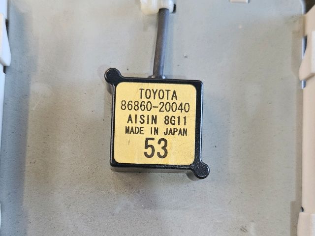 bontott TOYOTA AVENSIS T27 GPS Antenna