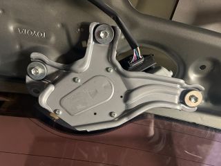 bontott TOYOTA AVENSIS T27 Hátsó Ablaktörlő Motor