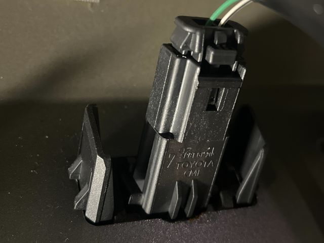 bontott TOYOTA AVENSIS T27 Hátsó Rendszámtábla Világítás