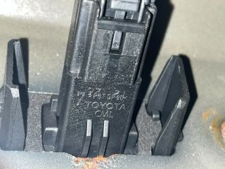 bontott TOYOTA AVENSIS T27 Hátsó Rendszámtábla Világítás