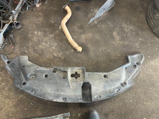 bontott TOYOTA AVENSIS T27 Homlokfal Burkolat