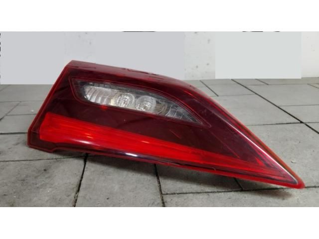 bontott TOYOTA AVENSIS T27 Jobb Belső Hátsó Lámpa