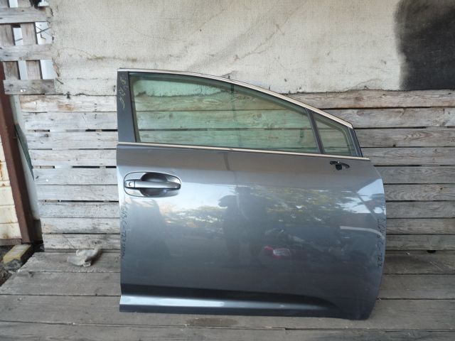 bontott TOYOTA AVENSIS T27 Jobb első Ajtó (Részeivel)