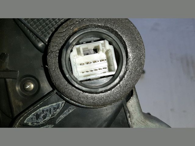 bontott TOYOTA AVENSIS T27 Jobb első Ajtózár