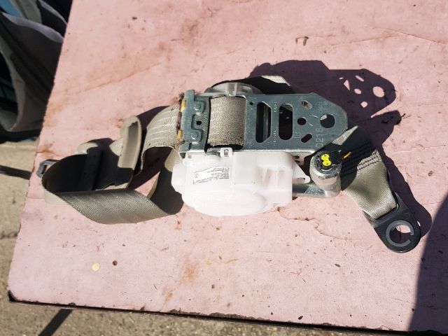 bontott TOYOTA AVENSIS T27 Jobb első Biztonsági Öv