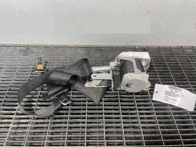 bontott TOYOTA AVENSIS T27 Jobb első Biztonsági Öv