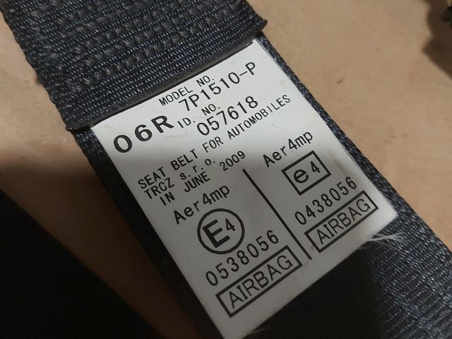 bontott TOYOTA AVENSIS T27 Jobb első Biztonsági Öv