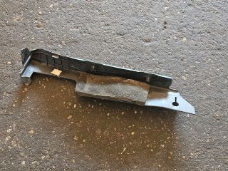 bontott TOYOTA AVENSIS T27 Jobb első Sárvédő Díszléc