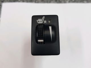 bontott TOYOTA AVENSIS T27 Jobb első Ülésfűtés Kapcsoló