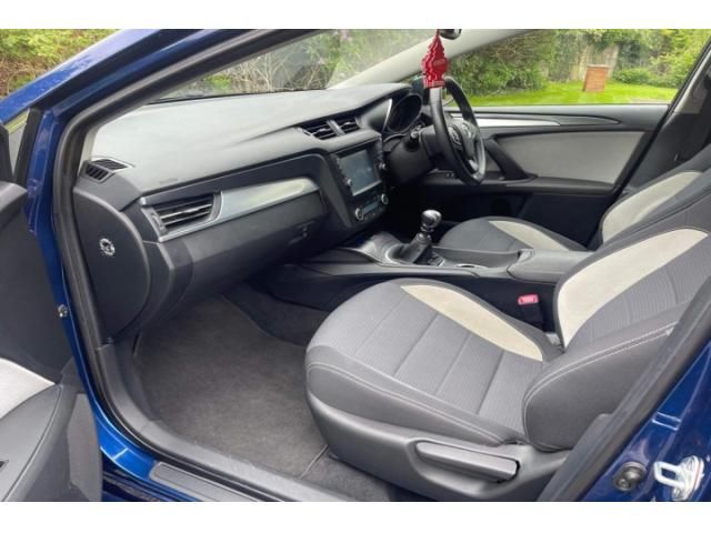 bontott TOYOTA AVENSIS T27 Jobb hátsó Ablak