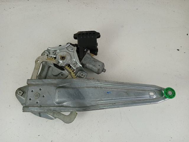 bontott TOYOTA AVENSIS T27 Jobb hátsó Ablakemelő Szerkezet (Elektromos)
